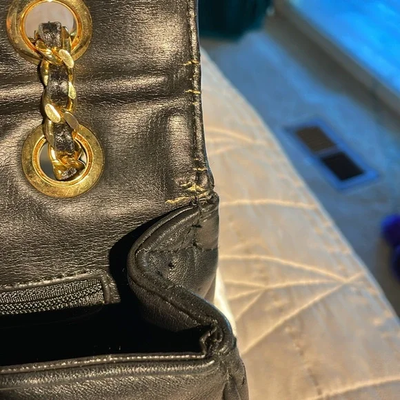 Vintage Givenchy Paris Quilted Lambskin Shoulder and Crossbody Bag - Picture 14 of 17